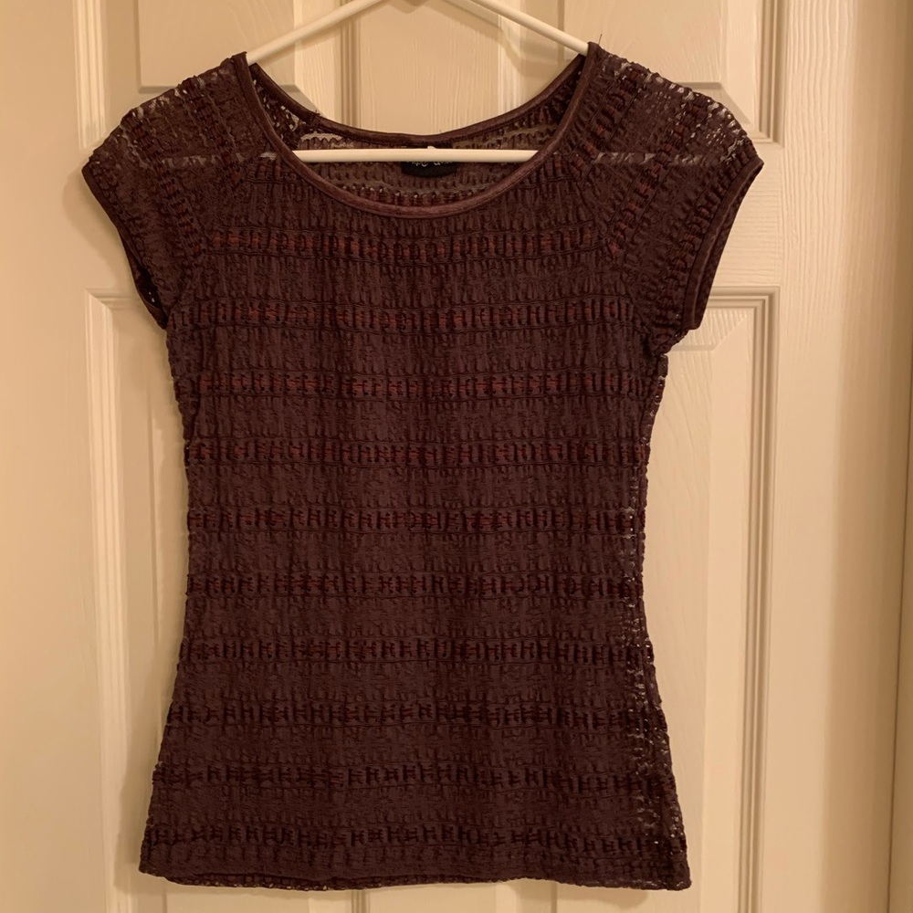 Lace like stretchy brown shirt